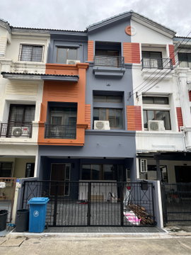 🏡✨ ให้เช่าทาวน์โฮม 3 ชั้น พื้นที่กว้าง พร้อมสวนส่วนตัว 📍 บ้านกลางเมือง เหม่งจ๋าย 1 (ซอยสหการประมูล)