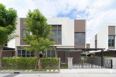 ขายบ้านแฝด โครงการ บ้านกลางเมือง ดิ อิดิชั่น สุขุมวิท-อ่อนนุช 2 ชั้น 3 ห้องนอน 3 ห้องน้ำ