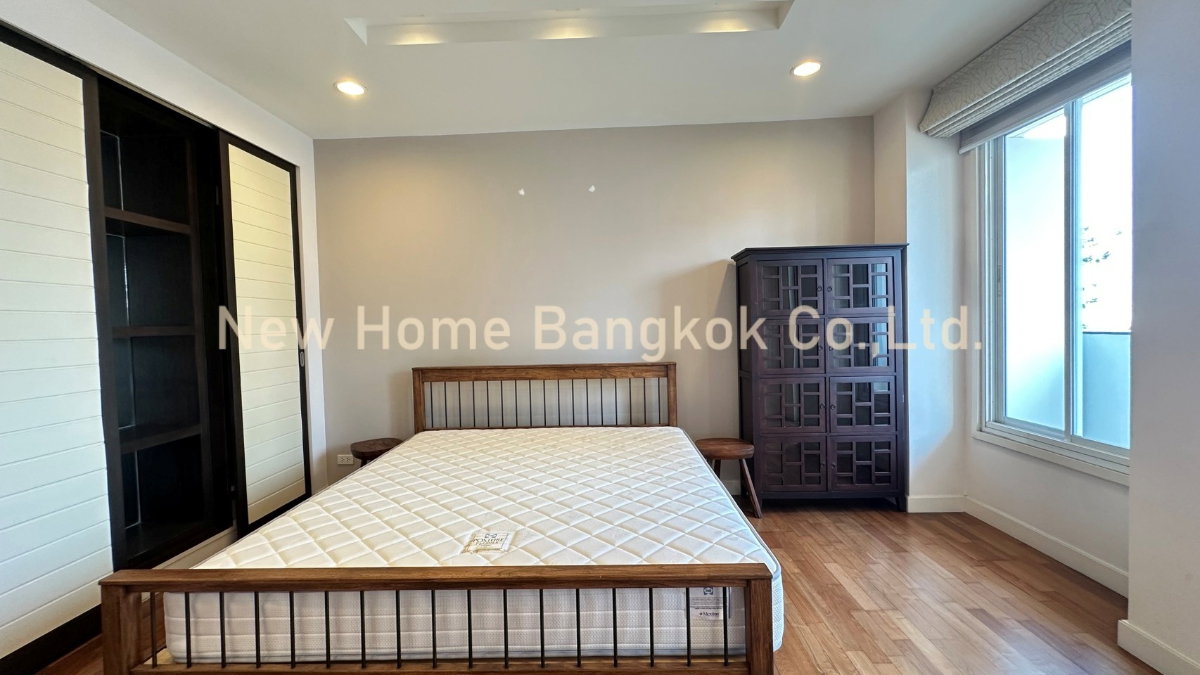 รูป Narathorn Place Condo for Rent 3 bedrooms Sathorn - รูปที่ 19/30