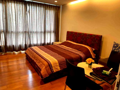 ขายคอนโด : ขายคอนโด 15 Sukhumvit Residences/15 สุขุมวิท เรสซิเดนซ์ (E6907025)