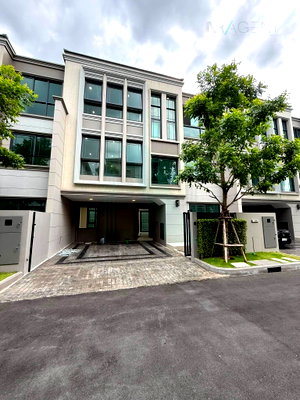 เช่าทาวน์โฮม สวนรถไฟ : 📌 ให้เช่าทาวน์เฮาส์ 3 ชั้น บ้านกลางเมือง คลาสเซ่ รัชโยธิน 3 ห้องนอน 4 ห้องน้ำ