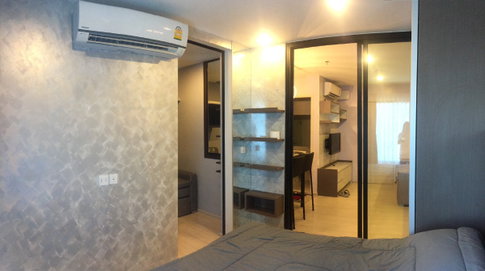Available for rent! Life Asoke. A Cozy 1 Bedroom with spacious 1 Bedplus size 35sqm. High floor. Ready to move in.
