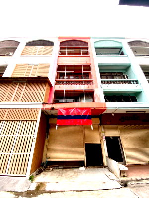Shophouses for sale Bangkok : BR032,CB101, Commercial Building for sale 4 Br, Kaset-Nawamin.