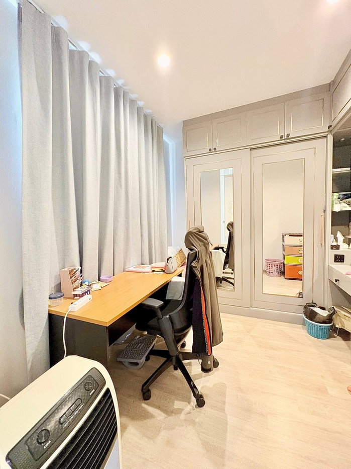 รูป บ้านเดี่ยวหลังมุมในโครงการ patta define เงียบสงบปลอดภัย ใกล้โรงเรียนศรีสุวิชมีพื้นที่สวยหย่อมข้างบ้าน ถูกสุดต่อตารางวาในโครงการ - รูปที่ 14/45