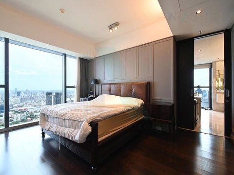 🚩Best room!🚩 For rent condo THE MET Building 1, Floor 54,Duplex 4 bed room, Room size 366.00 sqm
