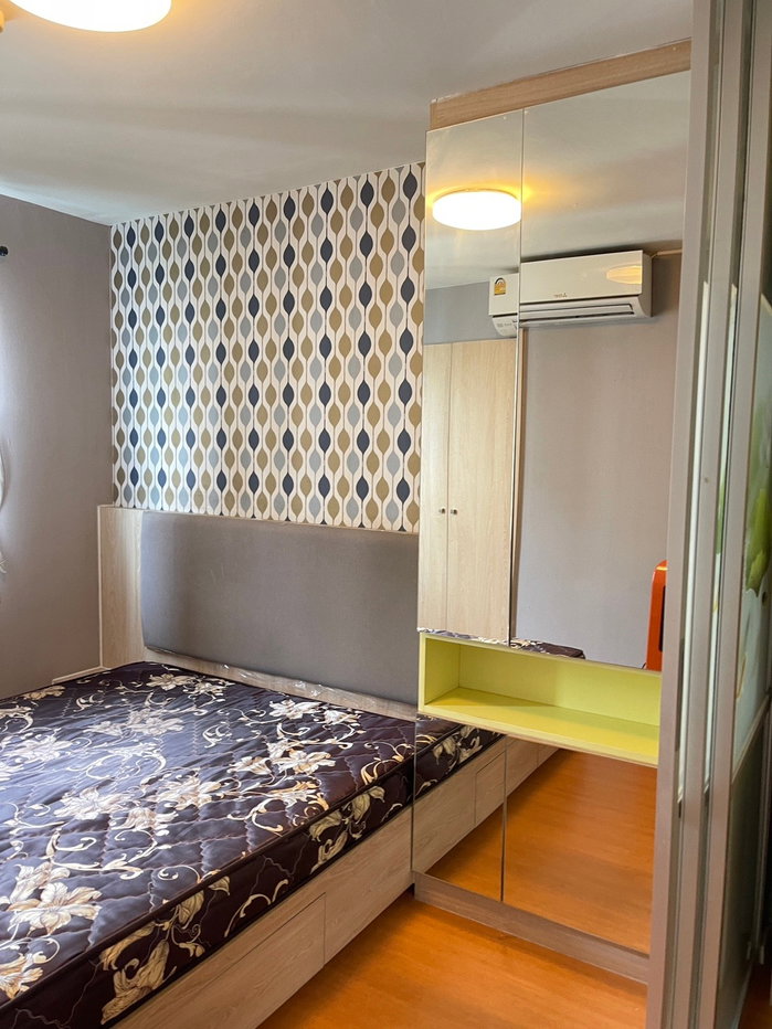 picture Lumpini township condo for rent. - 2/13