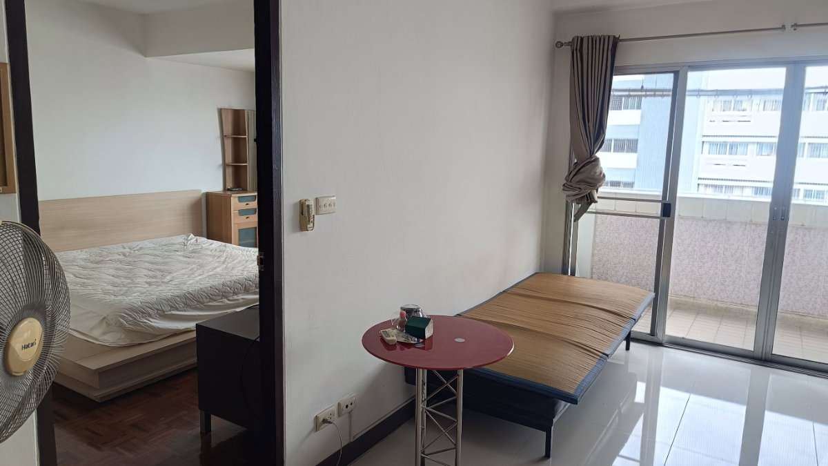 picture  ForRent  Baan Prachaniwet 1   /   10,000 - 3/10