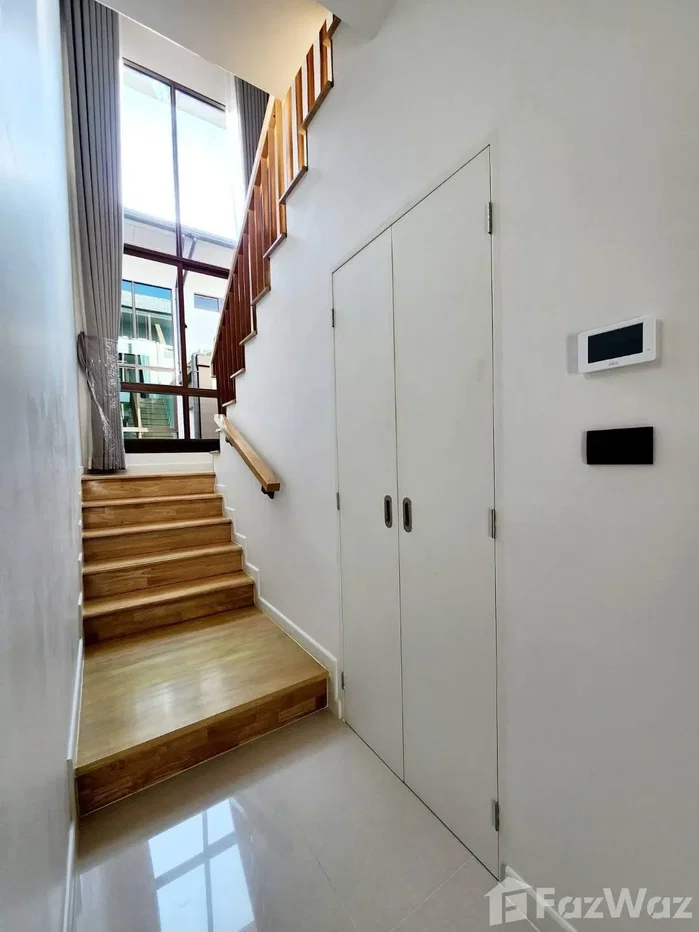 รูป ขาย บ้านเดี่ยว 4 ห้องนอน ในโครงการ บุราสิริ กรุงเทพ กรีฑา 6578733 - รูปที่ 6/8