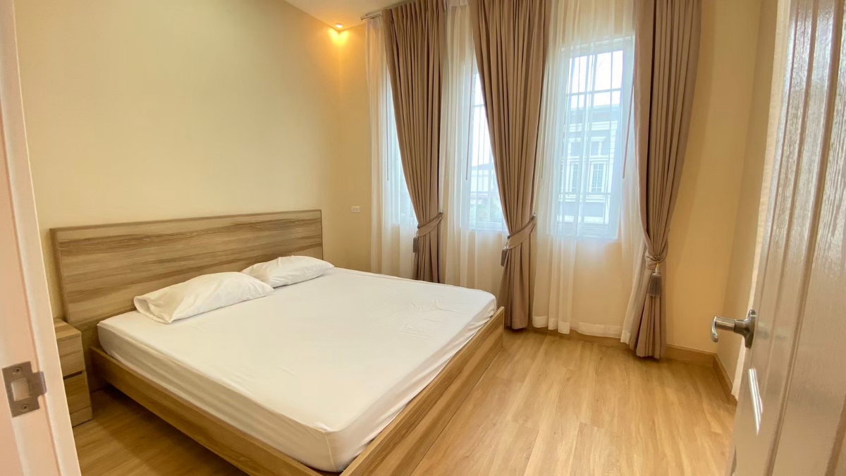 รูป 🏡✨ ให้เช่าทาวน์โฮม 2 ชั้น พร้อมอยู่ | Golden Town สุขุมวิท - ลาซาล - รูปที่ 7/15