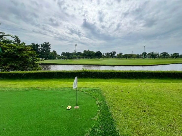 รูป ขายบ้านหรูระดับ Ultra Luxury ในสนามกอล์ฟ Green Valley บางนา - รูปที่ 8/31