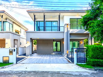 บ้านเดี่ยว กรุงเทพมหานคร : ขายบ้านเดี่ยว เดอะ เซนโทร วัชรพล , 3 นอน 4 น้ำ , จอดรถ 2 คัน , 68 ตร.วา