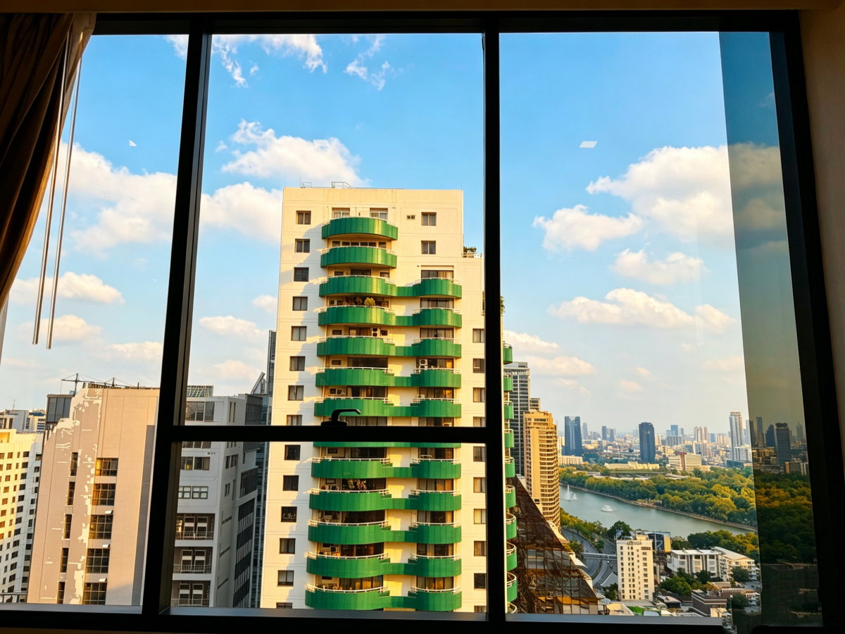 รูป ให้เช่า คอนโดหรู 3 ห้องนอน ตกแต่งพร้อมเข้าอยู่ ใจกลางอโศก @ เซเลส อโศก - รูปที่ 15/15
