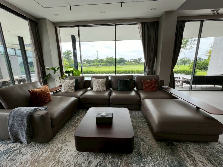 รูป ขายบ้านหรูระดับ Ultra Luxury ในสนามกอล์ฟ Green Valley บางนา - รูปที่ 16/31