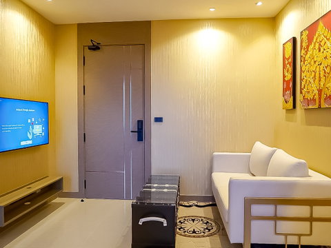 The Riviera Ocean Drive Condo for Rent  1Bedroom Sea View