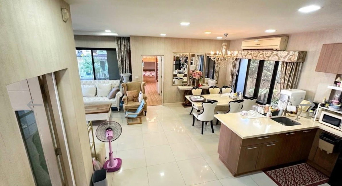 รูป ขายบ้านเดี่ยวหรู เศรษฐสิริ วัชรพล (Setthasiri Watcharapol) | ใกล้ทางด่วนเอกมัย–รามอินทรา - รูปที่ 4/14