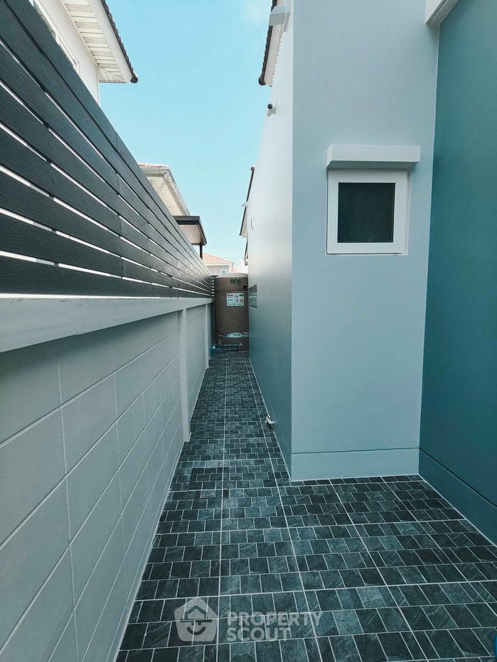 รูป บ้าน 3 ห้องนอน ให้เช่า ศุภาลัย พรีโม่ พัทยา โซนพัทยาตะวันออก (ID 3097119) - รูปที่ 32/38