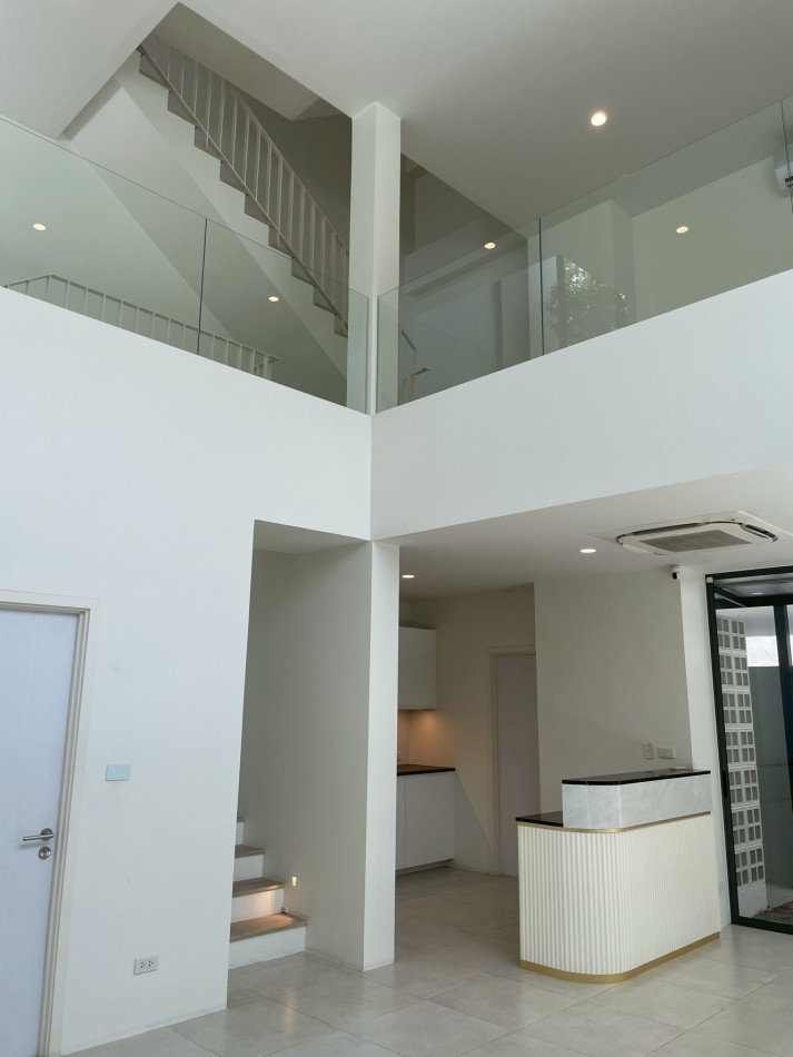 ทาวน์โฮมให้เช่า : เช่า RENT ARKIN Vibhavadi – Near Don Mueang Airport **Home Office ติดถนนวิภาวดี เพียง **50 เมตร*