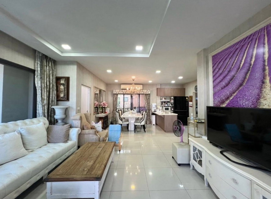 รูป ขายบ้านเดี่ยวหรู เศรษฐสิริ วัชรพล (Setthasiri Watcharapol) | ใกล้ทางด่วนเอกมัย–รามอินทรา - รูปที่ 5/14