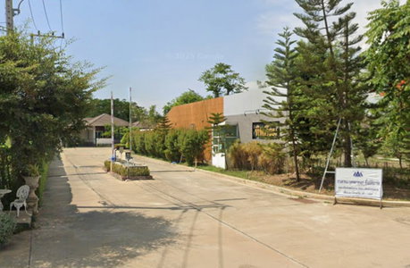 Baan Thipphirom  