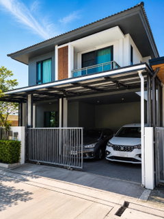 Patta Define Corner House for Sale