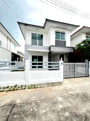 เช่าบ้านเดี่ยว ชลบุรี : ให้เช่าบ้านเดี่ยว 2 ชั้น หมู่บ้านเลควัลเลย์ บ่อวิน ทำเลดี ใกล้นิคมฯ