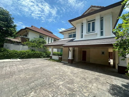 รูปภาพ ให้เช่าบ้านเดี่ยว 2 ชั้น เดอะ บูเลอวาร์ด ศรีราชา ทำเลดี เดินทางสะดวก