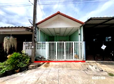 TOWN HOUSE 16 Sq.w. Thanyaburi Pathumthani for 650,000