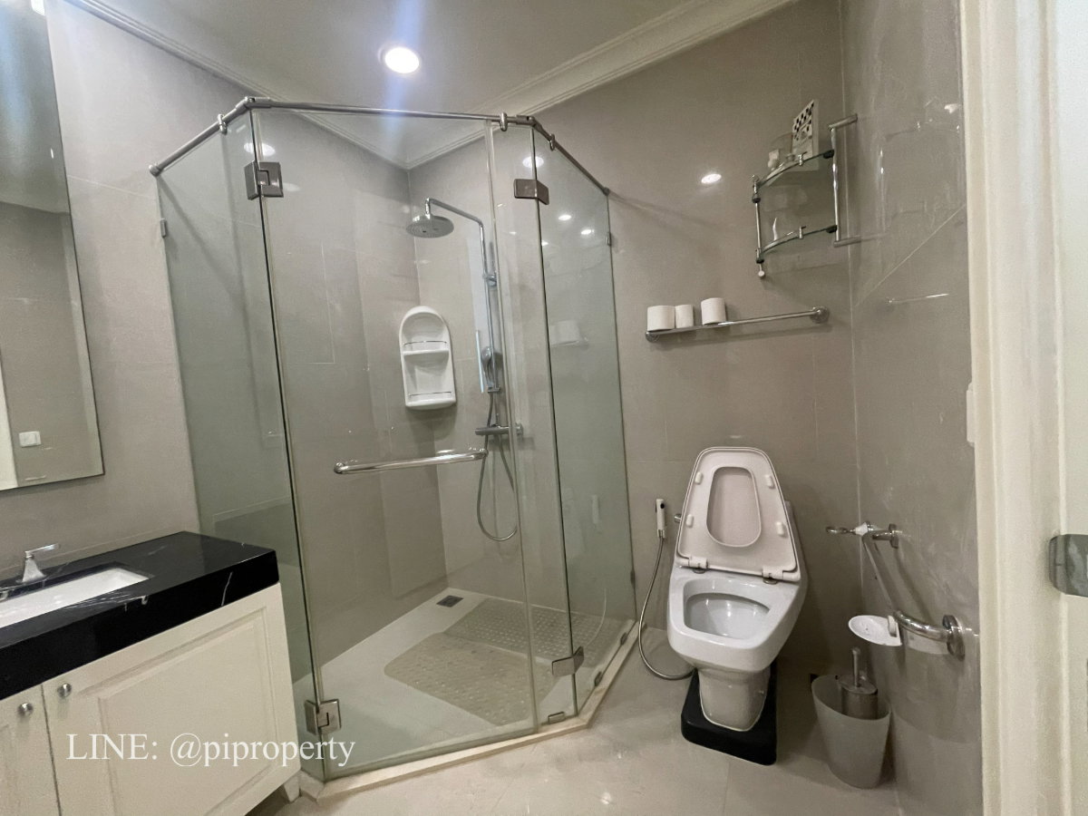 รูป 🌟 ให้เช่าคอนโดระดับอัลตร้าลักชัวรี 3 ห้องนอน ที่ Royce Private Residences 🌟 - รูปที่ 28/39