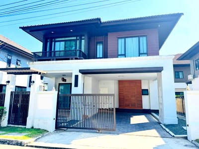 Houses for rent : 🍃House for RENT! 2 Story House - At Ruamchok area. Near to Supermarket, fresh market, NIS, Central Festival