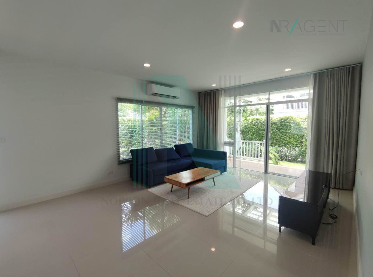 รูป ขายบ้านเดี่ยว โครงการ บุราสิริ ปัญญาอินทรา 2 ชั้น 5 ห้องนอน 4 ห้องน้ำ - รูปที่ 1/8