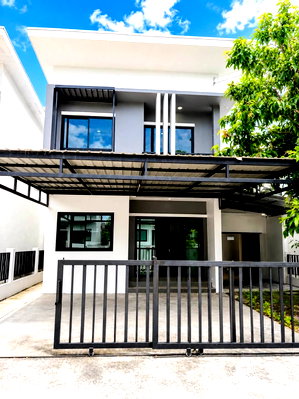 Houses for sale Hang Dong Post Office : Two-Storey Detached House for Sale in a peaceful residential village
