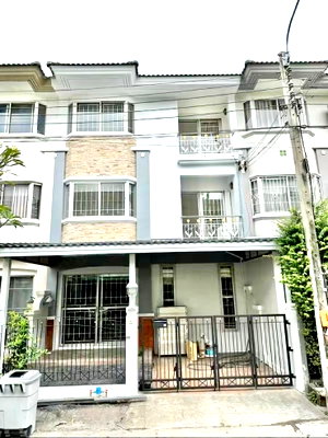 ทาวน์โฮมให้เช่า : ให้เช่าบ้านศุภาลัย วิลล์ เอกมัย-รามอินทรา (Supalai Ville Ekkamai-Ramindra) ซอยนวลจันทร์64