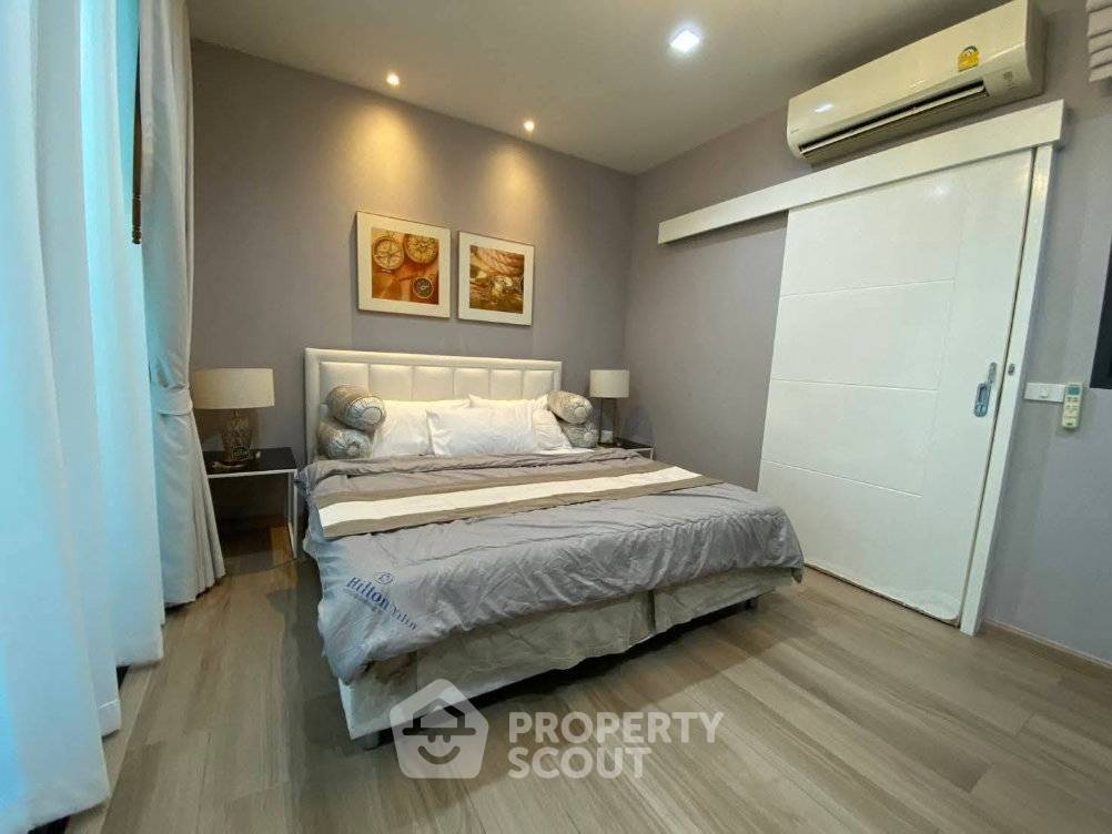 picture 3-BR Townhouse Eigen Premium Townhome Pattanakarn, Prawet (ID 3099647) - 2/10