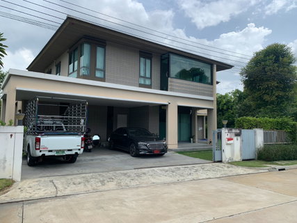 Luxury Corner Home for Sale – Setthasiri  Pinklao–Kanchanaphisek Sai 2  140 sq.wah (560 sq.m.) land plot. 4 Bed | 4 Bath