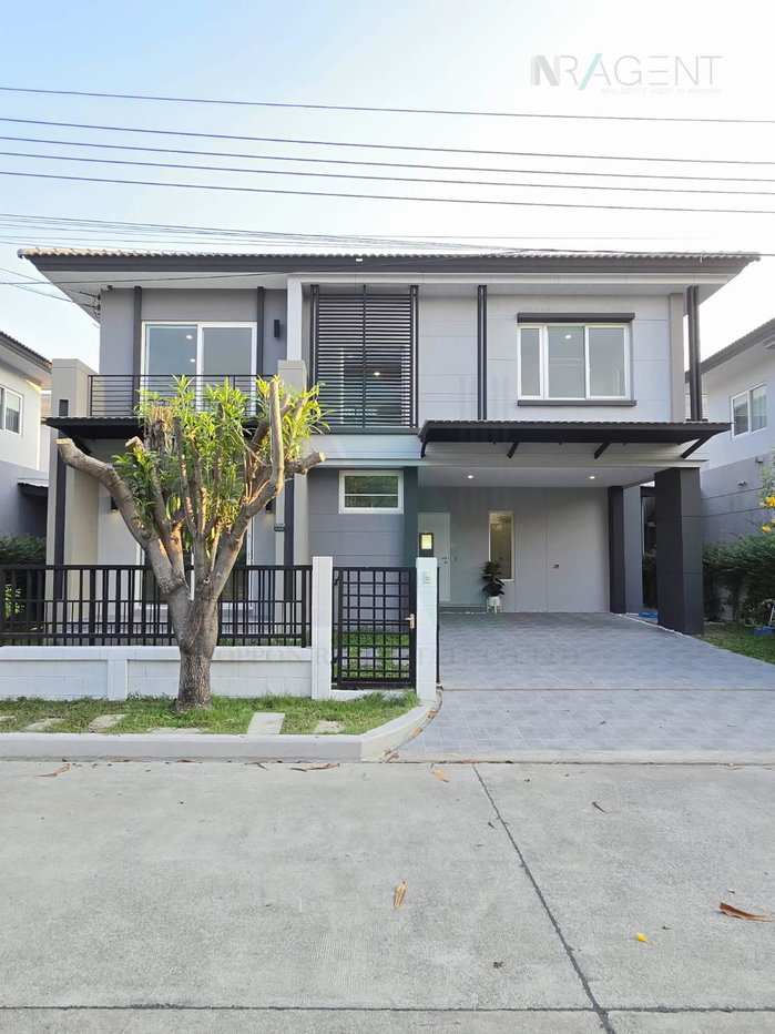 รูป ขายบ้านเดี่ยว โครงการ เซนโทร ศรีนครินทร์ - บางนา 2 ชั้น 4 ห้องนอน 3 ห้องน้ำ - รูปที่ 1/8