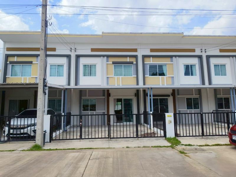 Houses for sale : 🎉 Special Discount Available 💥 All Offers Are Welcome House for Sale a Lio Bliss Srinakarin–Thepharak | Near MRT Si Dan Station