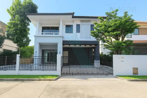 For Sell House BURASIRI RATCHAPHRUEK - CHAENGWATTANA 2-story 3 bedroom 3 bathroom