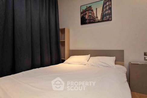 High-Floor 1-BR 65 Sqm Condo At Magnolias Waterfront Residences Near BTS Saphan Taksin (ID 3102348)