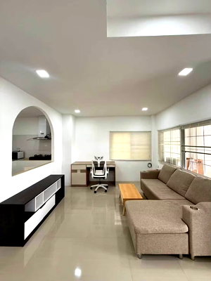 Townhouses for rent Chiang Mai : 🏡 House for Rent - Townhome - Fully Furnished. Near Central Airport Plaza, Chiang Mai Airport, 7-11, Hospital and located in a peaceful