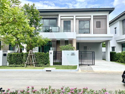 For Rent 2-story House BANGKOK BOULEVARD BANGNA - KM.5 4 bedroom 4 bathroom