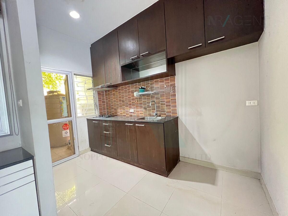 รูป ขายทาวน์เฮาส์ โครงการ บ้านกลางเมือง สวิสทาวน์ เกษตร-นวมินทร์ 2 ชั้น 3 ห้องนอน 3 ห้องน้ำ - รูปที่ 4/8