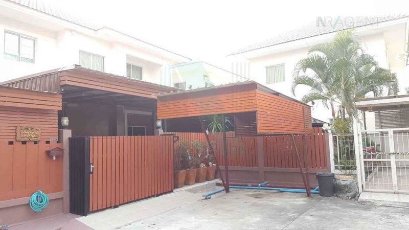 Houses for sale : For Sell House LANCEO PETCHKASEM 77 2-story 3 bedroom 3 bathroom