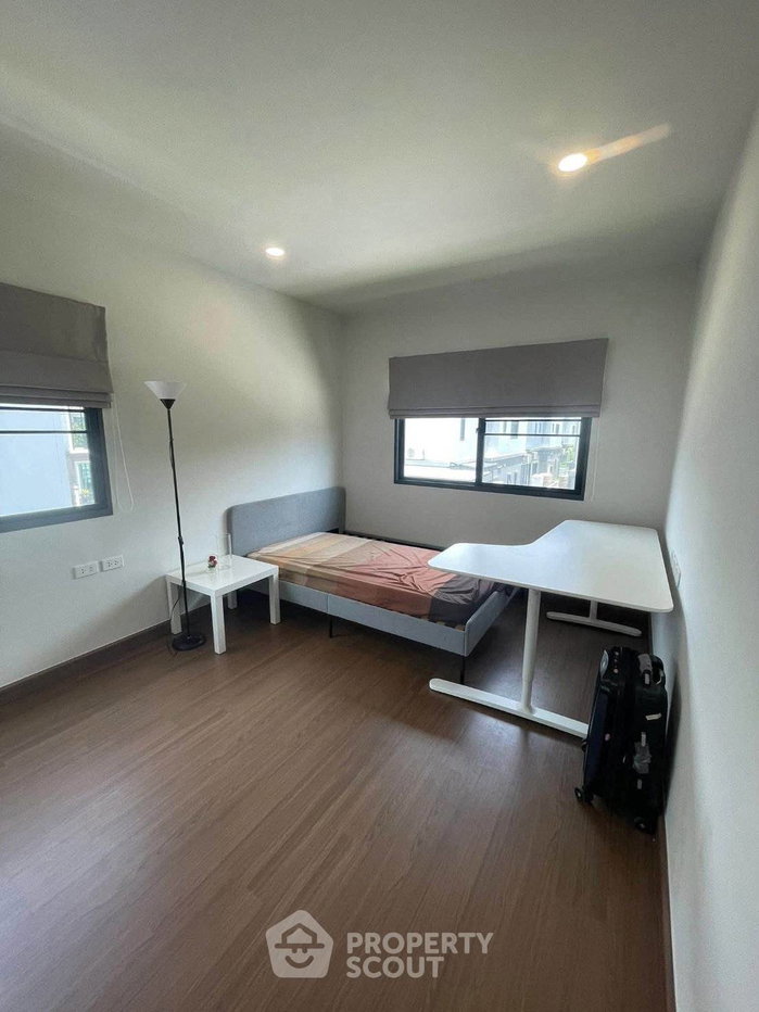 รูป บ้านเช่า 4 ห้องนอน แกรนด์ บริทาเนีย พระราม 9-กรุงเทพกรีฑา ใกล้สนามบินสุวรรณภูมิ (ID 3099638) - รูปที่ 3/8
