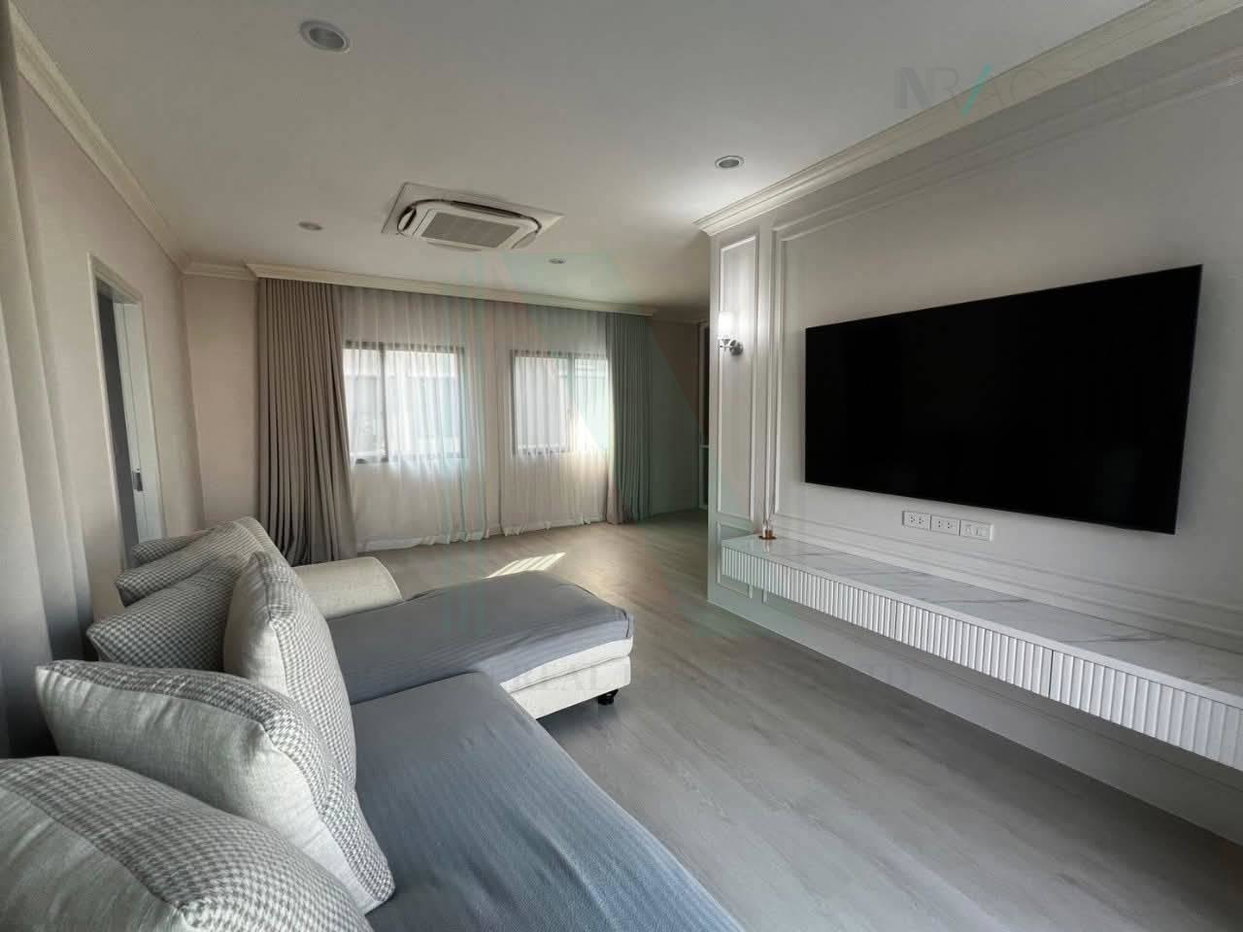 รูป ขายบ้านเดี่ยว โครงการ เพฟ บางนา 2 ชั้น 4 ห้องนอน 3 ห้องน้ำ - รูปที่ 3/8