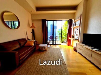 Condos for rent : 47 sqm high-floor condo Siamese Exclusive Sukhumvit 31 Bangkok