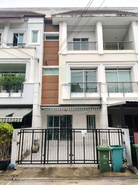 ขายทาวน์เฮาส์ โครงการ บ้านกลางเมือง สวิสทาวน์ เกษตร-นวมินทร์ 2 ชั้น 3 ห้องนอน 3 ห้องน้ำ