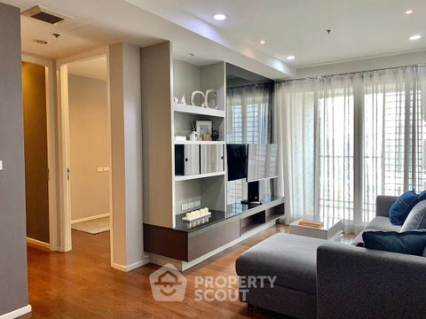 19th-Floor 2-BR 82 Sqm For sale at 15 Sukhumvit Residences near BTS Nana (300m) (ID 1900380)