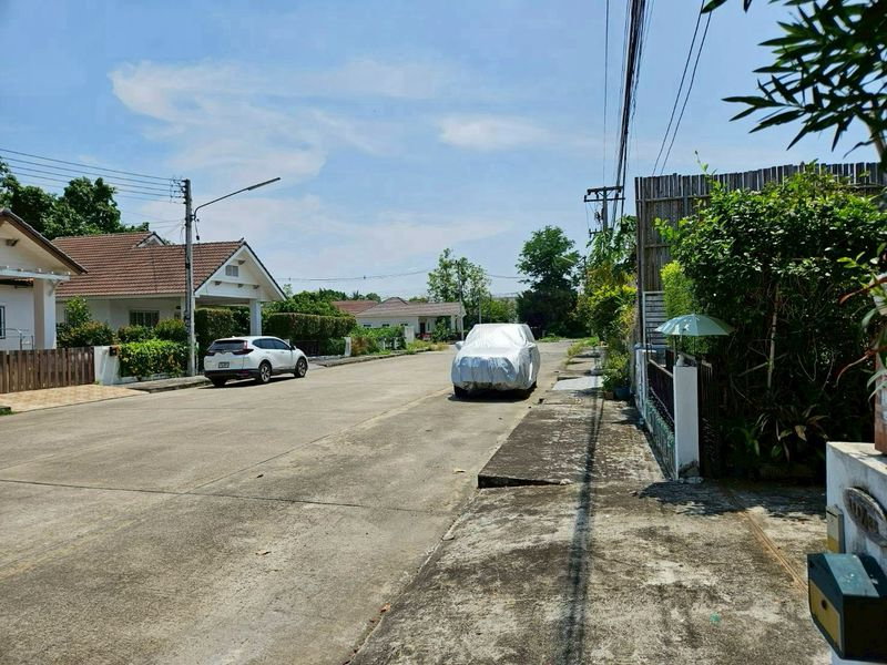 รูป 🏡 ขายบ้านพร้อมอยู่ ทำเลดี หางดง เชียงใหม่ ในโครงการทิพย์ภิรมย์ ในดีญ่าวาเลย์ T. 063-6649056 - รูปที่ 3/15
