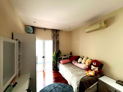 Houses for rent DONKI Mall Thonglor   : 🏡 Family House for Rent in a Peaceful Village, Sukhumvit 50