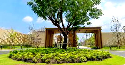Twin houses for rent Chonburi : Twin house for rent Gloden Prive Panus-Amata project.